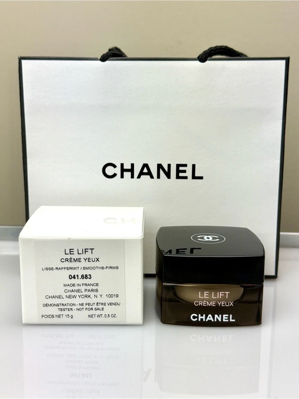 CHANEL Le Lift Crème Yeux - Eye Cream